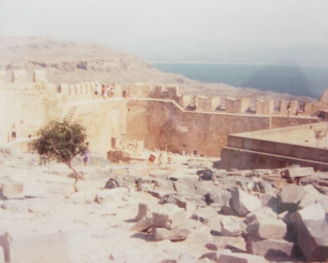 ruins.jpg