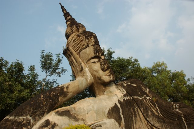 buddhaparknearvientiane.jpg